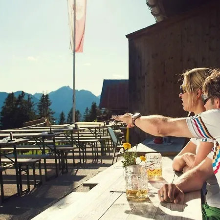 Der Tannenhof - Radfahrerhotel Reutte