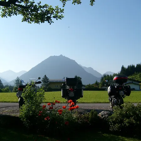 Der Tannenhof Hotell Reutte