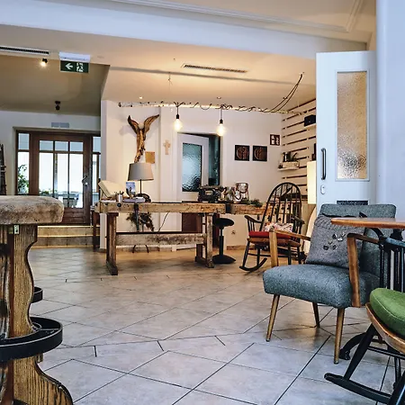Hotel Der Tannenhof - Radfahrerhotel 3*