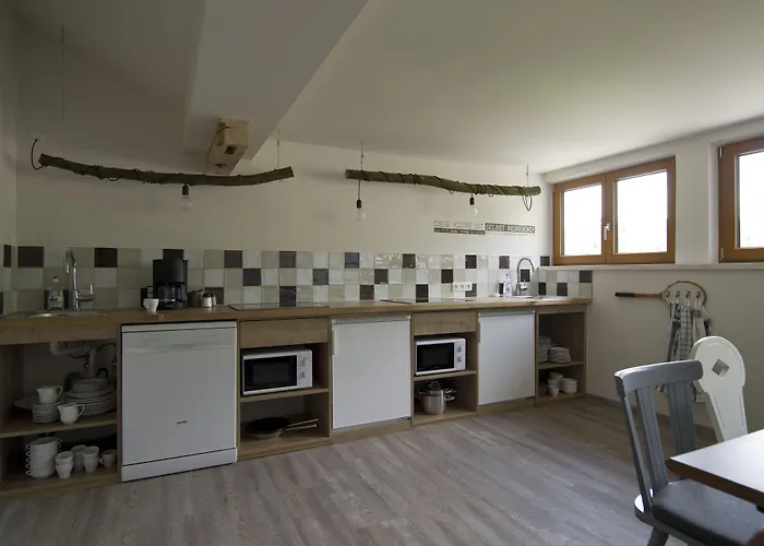 Hotel Der Tannenhof - Radfahrerhotel 3*