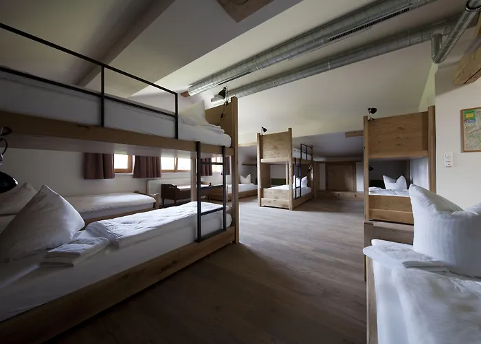 Hotel Der Tannenhof - Radfahrerhotel 3*