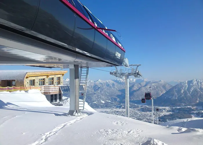 Hotel Der Tannenhof - Radfahrerhotel Reutte