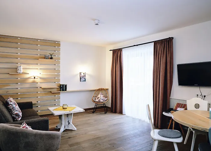 Der Tannenhof - Radfahrerhotel 3*