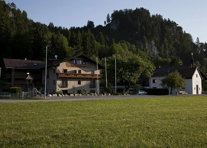 Hotel Der Tannenhof - Radfahrerhotel Reutte
