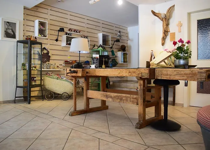 Der Tannenhof - Radfahrerhotel 3*