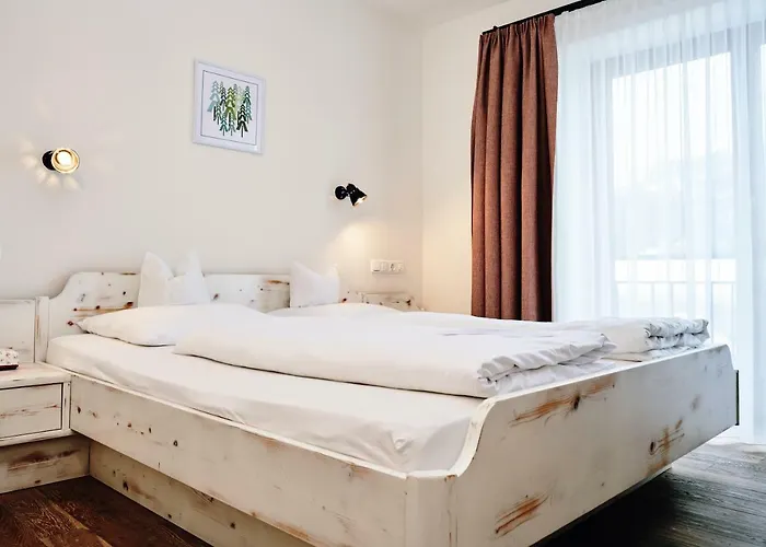 Hotel Der Tannenhof - Radfahrerhotel Reutte