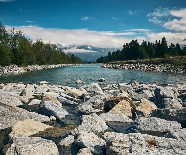 Hotel Der Tannenhof - Radfahrerhotel Reutte