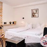 Otel Der Tannenhof - Radfahrerhotel 3*