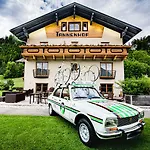 Otel Der Tannenhof - Radfahrerhotel