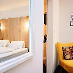 Otel Der Tannenhof - Radfahrerhotel 3*