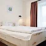 Otel Der Tannenhof - Radfahrerhotel Reutte