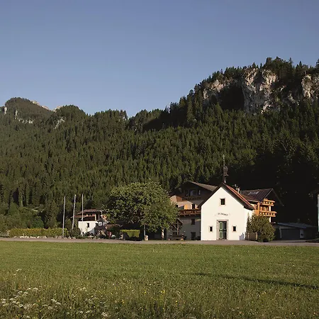 Der Tannenhof - Radfahrerhotel Reutte