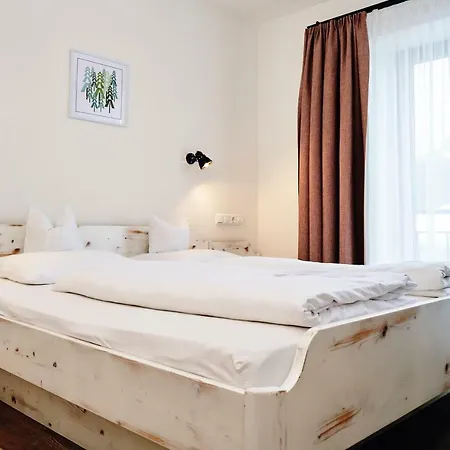 Hotel Der Tannenhof - Radfahrerhotel Reutte