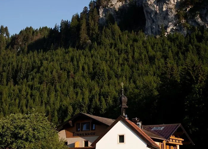 Der Tannenhof - Radfahrerhotel